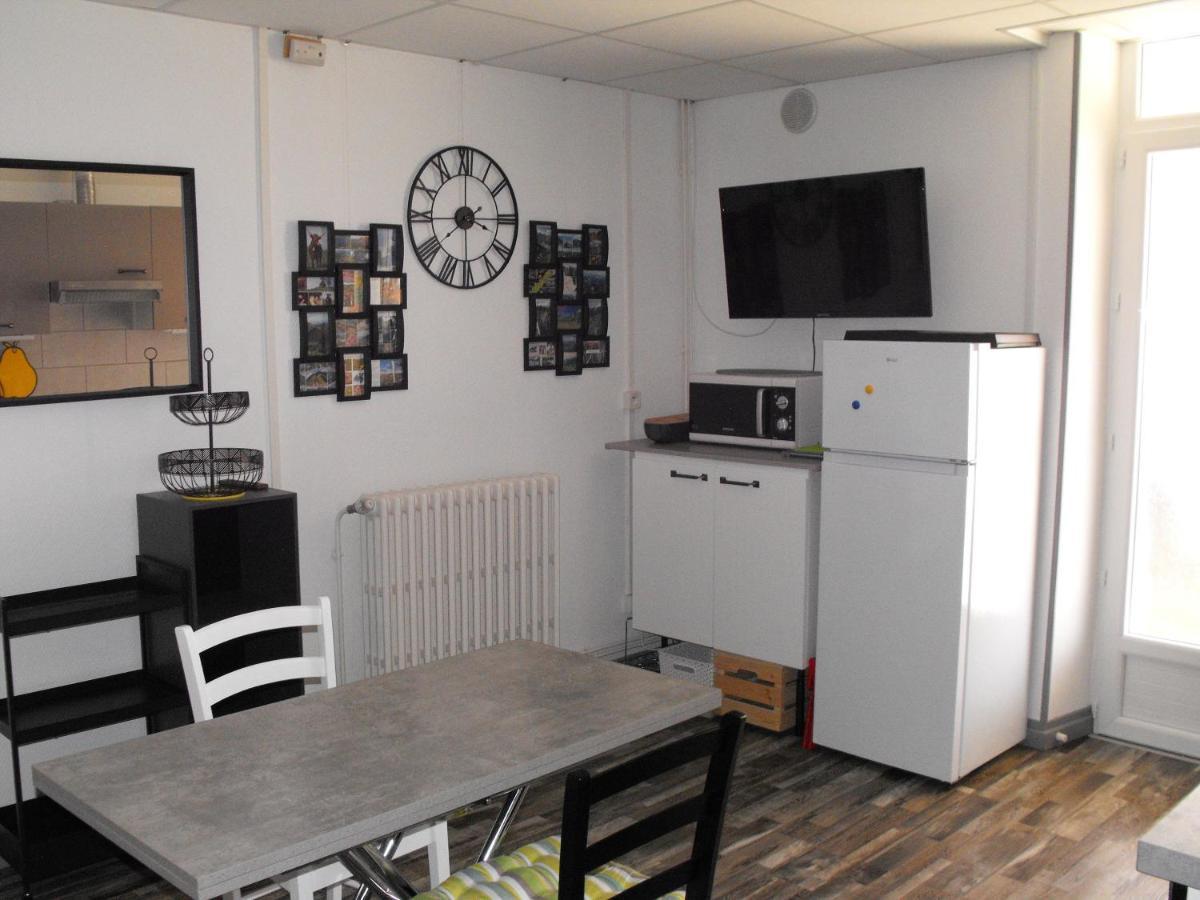 Lesmyosotis-messeix ***espace Et Calme 2/3p *